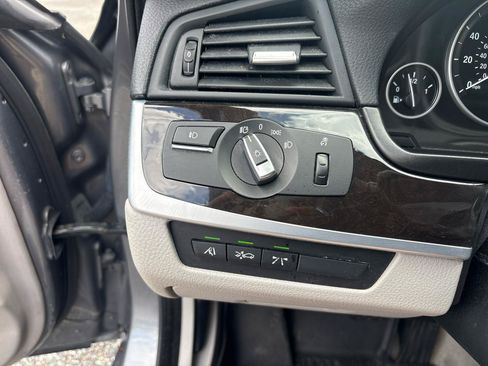 Used 2013 BMW 528i Sedan RWD image 17