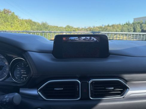 Used 2020 MAZDA CX-5 Touring image 22