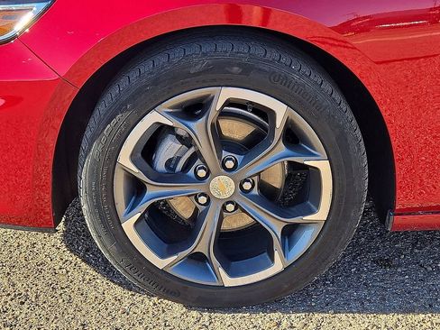 Used 2024 Chevrolet Malibu LT image 11