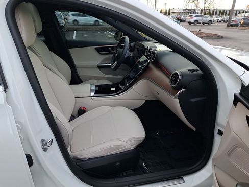 Used 2022 Mercedes-Benz C 300 4MATIC Sedan image 18