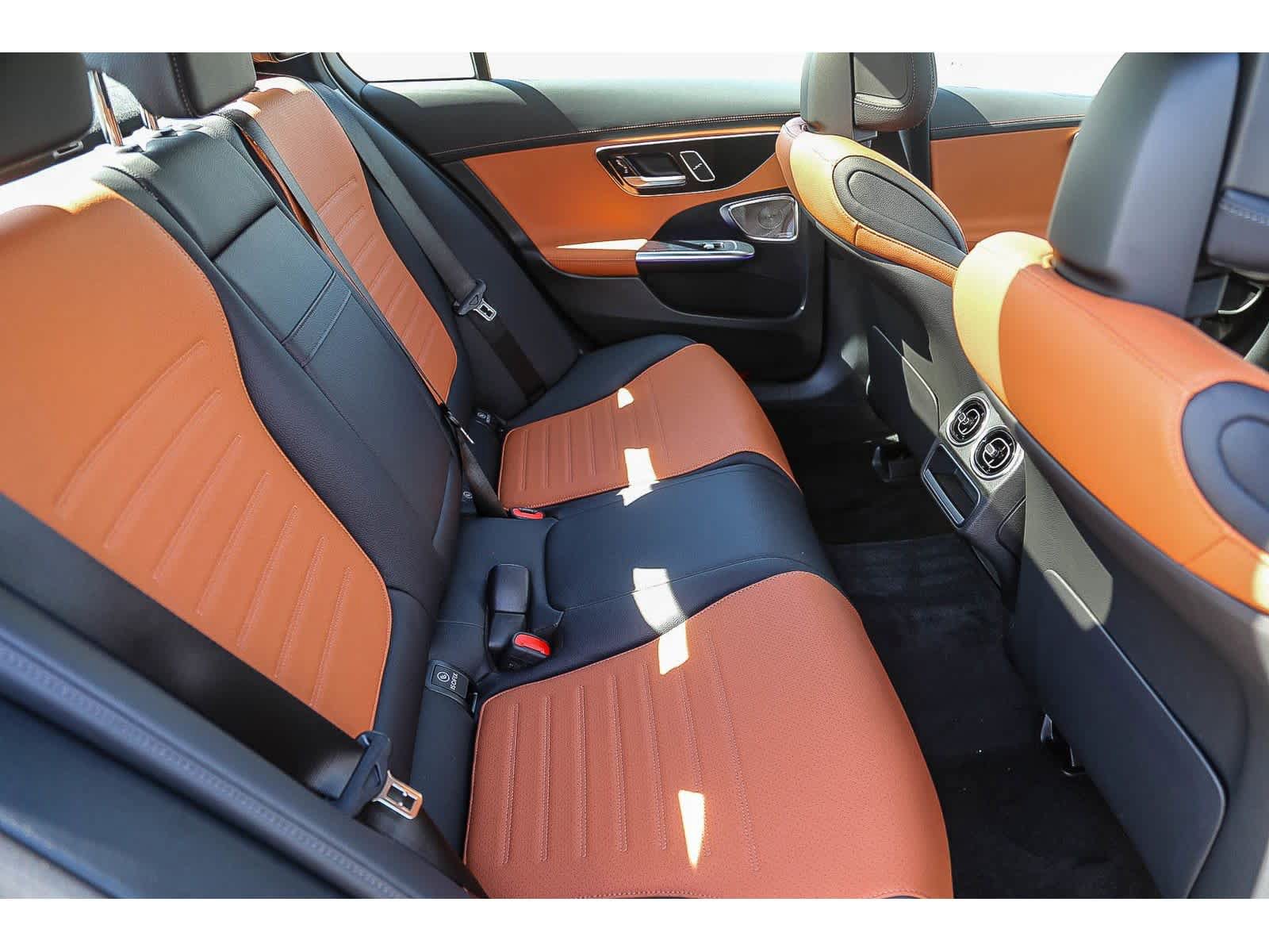 New 2026 Mercedes-Benz C 300 4MATIC Sedan image 16