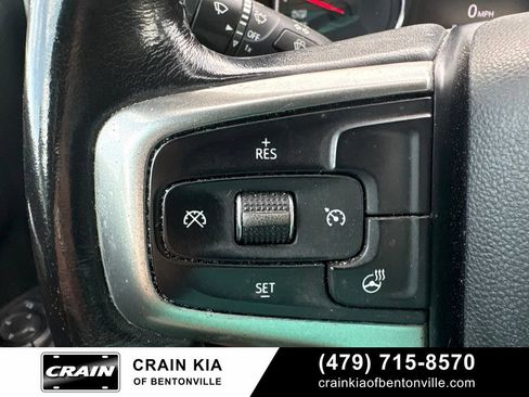 Used 2021 Chevrolet Silverado 1500 LT w/ Z71 Off-Road Package AWD/4WD image 24