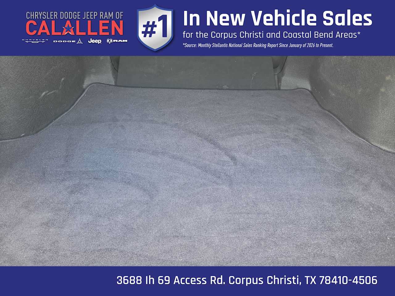 Used 2023 Toyota Camry SE w/ Convenience Package FWD image 27