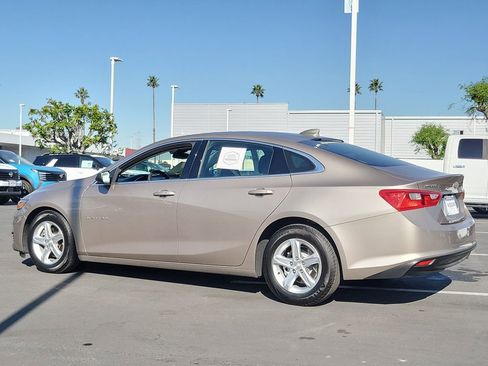 Used 2023 Chevrolet Malibu LT image 3
