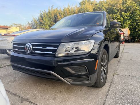 Used 2021 Volkswagen Tiguan S FWD image 1