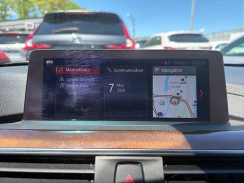Used 2018 BMW 340i xDrive Sedan AWD/4WD image 27