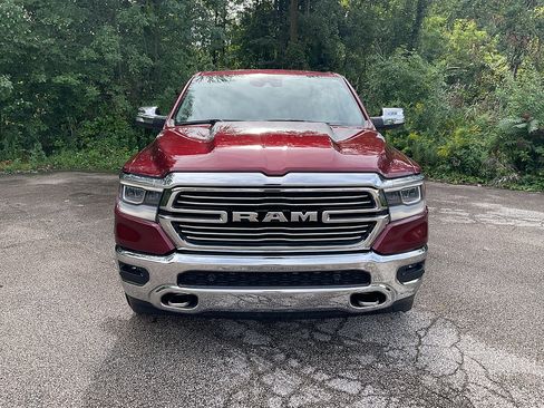 Used 2022 RAM 1500 Laramie AWD/4WD image 2