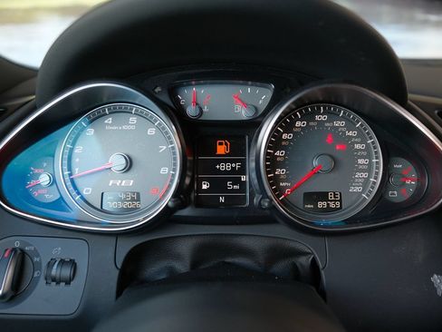 Used 2012 Audi R8 V8 AWD/4WD image 18