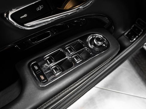 Used 2012 Bentley Mulsanne w/ Premiere Specification Pkg image 61