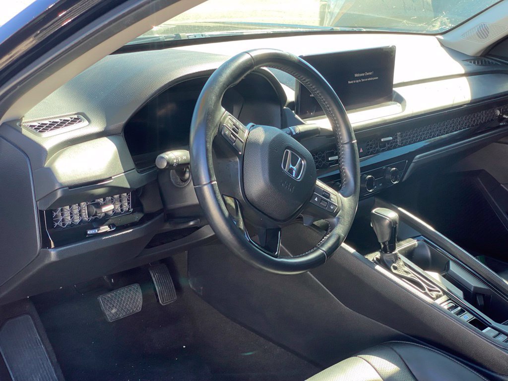 Used 2023 Honda Accord EX-L image 6