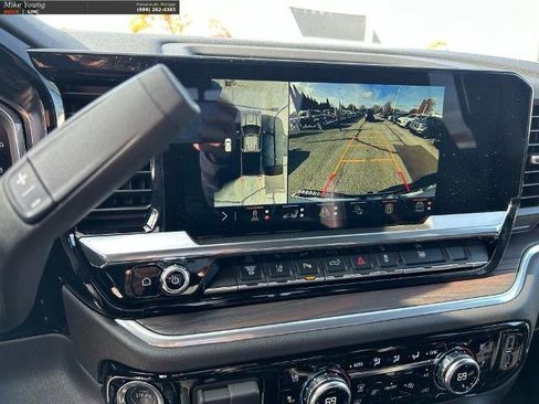 New 2026 GMC Sierra 2500 SLT w/ SLT Premium Package image 19