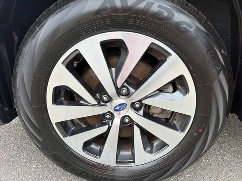 Used 2022 Subaru Outback Premium AWD/4WD image 25