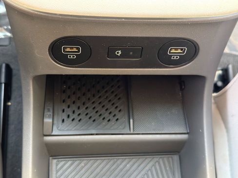 Used 2022 Hyundai Ioniq 5 SEL w/ Cargo Package RWD image 29