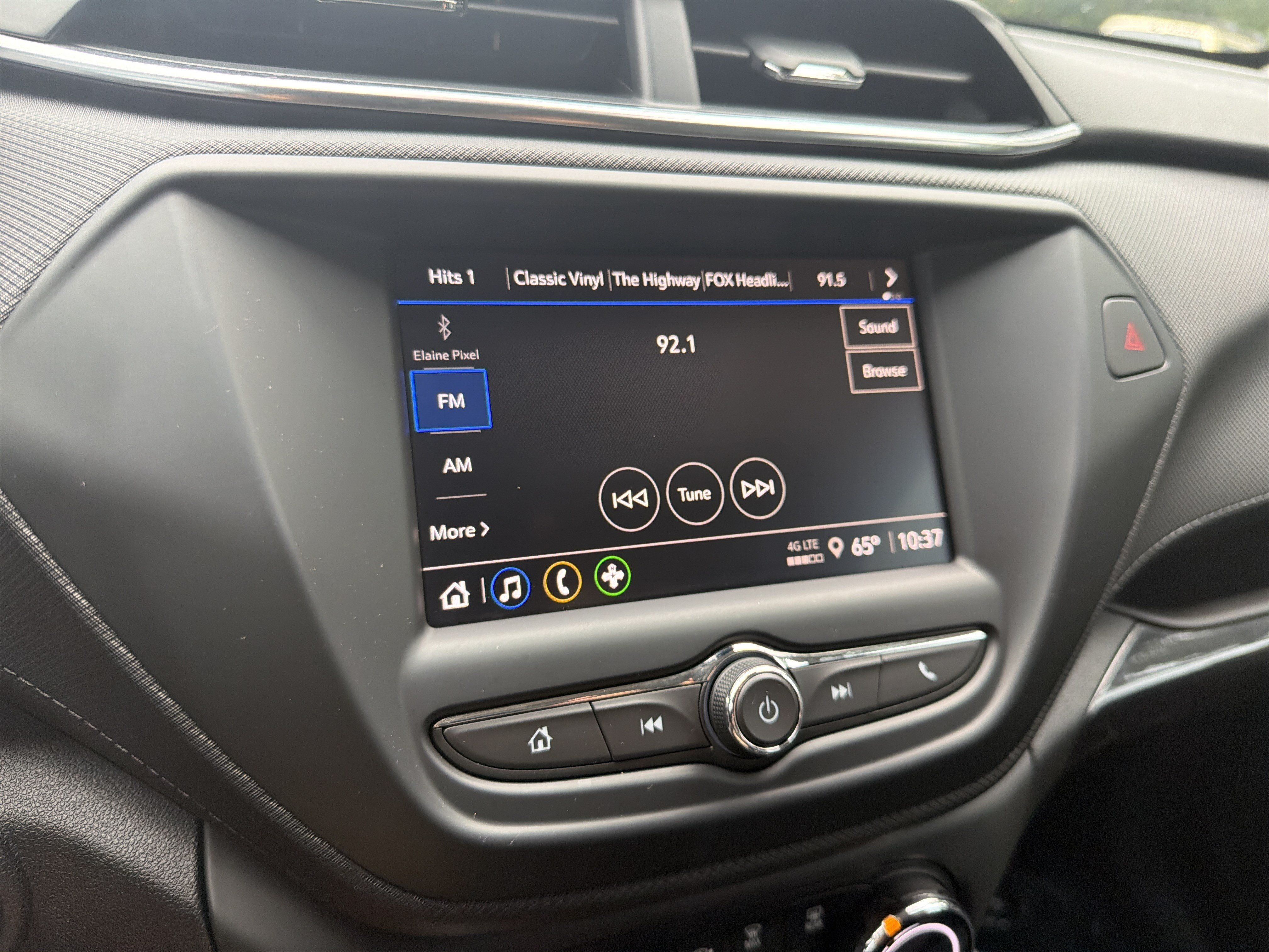 Used 2023 Chevrolet TrailBlazer LT FWD image 24