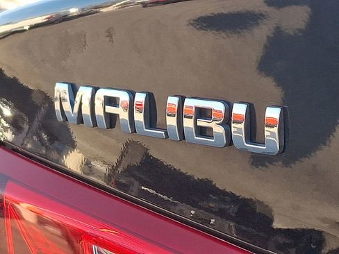 Used 2023 Chevrolet Malibu LT image 29