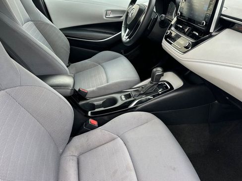 Used 2021 Toyota Corolla SE w/ Carpet Mat Package (TMS) image 14
