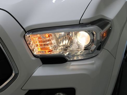 Used 2023 Toyota Tacoma SR5 image 53