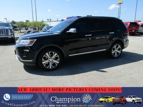 Used 2018 Ford Explorer Platinum AWD/4WD image 1
