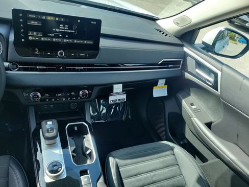 New 2026 Mitsubishi Outlander SE FWD image 18