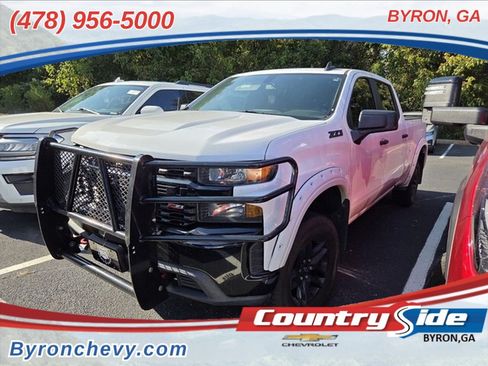 Used 2020 Chevrolet Silverado 1500 Custom Trail Boss w/ Custom Convenience Package AWD/4WD image 1
