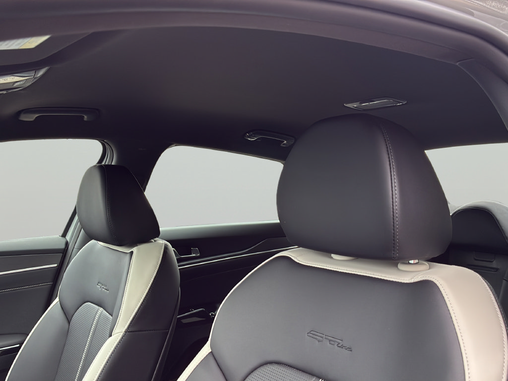 New 2026 Kia K5 GT-Line FWD image 15