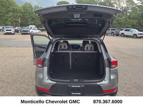 Certified 2025 Chevrolet TrailBlazer LS w/ LS Convenience Package FWD image 28