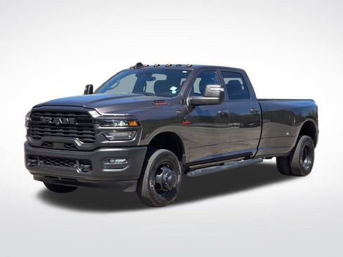 Used 2025 RAM 3500 Tradesman AWD/4WD image 2