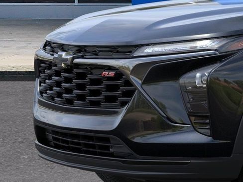 New 2026 Chevrolet Trax RS w/ Sunroof Package FWD image 13