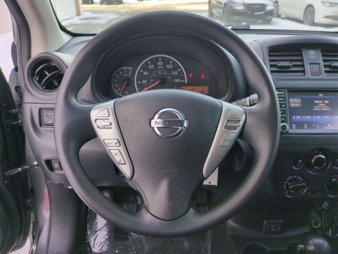 Used 2018 Nissan Versa S Plus image 21