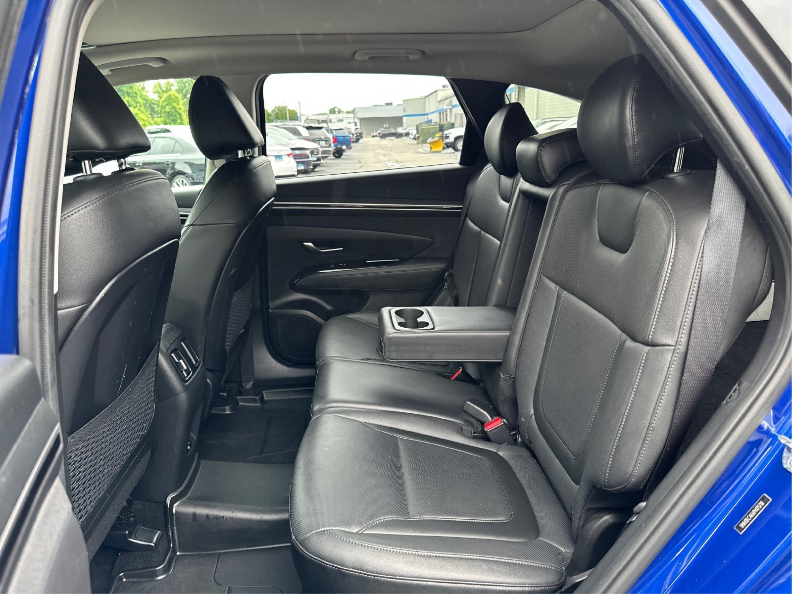 Certified 2023 Hyundai Tucson Limited AWD/4WD image 10