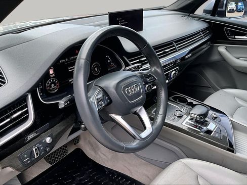 Used 2018 Audi Q7 3.0T Prestige AWD/4WD image 18