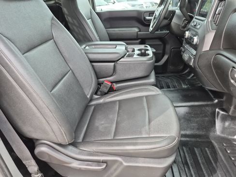 Used 2024 GMC Sierra 3500 Pro w/ Convenience Package AWD/4WD image 18