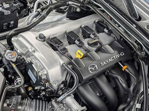 Used 2025 MAZDA MX-5 Miata RF Grand Touring RWD image 21