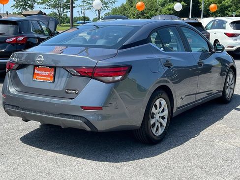 Used 2024 Nissan Sentra S FWD image 9