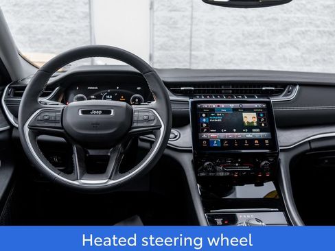 Used 2023 Jeep Grand Cherokee L Limited AWD/4WD image 17