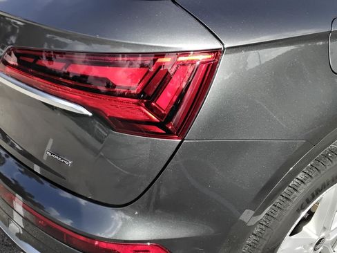 Certified 2024 Audi Q5 e Premium Plus w/ Premium Plus Package image 9