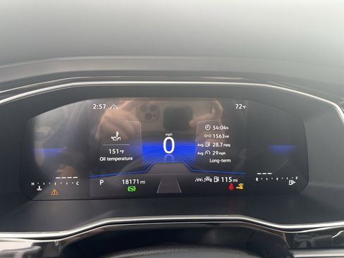 Used 2024 Volkswagen Jetta SE image 5