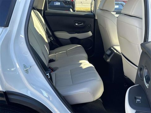 Certified 2024 Honda HR-V EX-L image 7