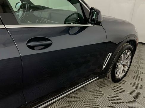 Certified 2022 BMW X5 xDrive40i w/ Parking Assistance Package image 7