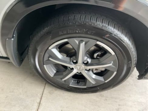 Certified 2025 Honda HR-V EX-L image 25