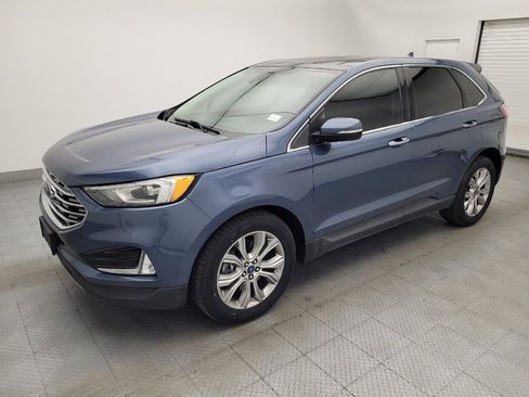 Used 2019 Ford Edge Titanium w/ Cold Weather Package AWD/4WD image 2