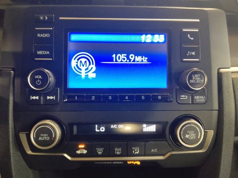 Used 2019 Honda Civic LX image 25