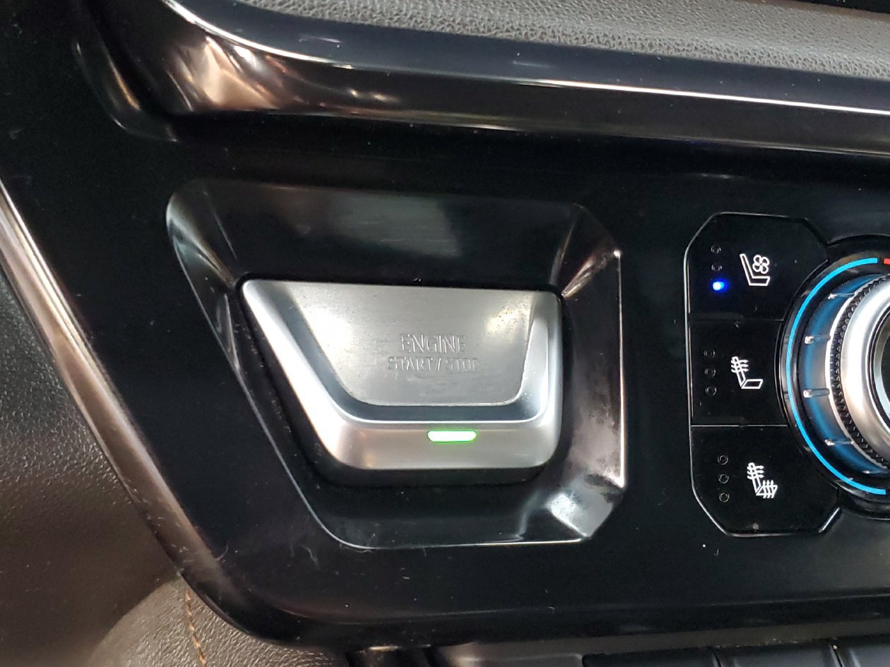 Used 2024 GMC Sierra 2500 AT4 w/ AT4 Premium Plus Package AWD/4WD image 25