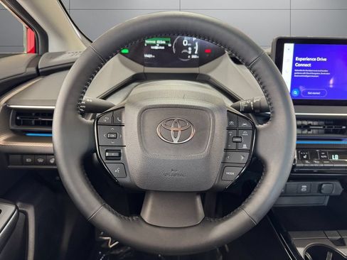 Used 2024 Toyota Prius XLE AWD/4WD image 13