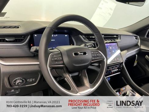 New 2025 Jeep Grand Cherokee L Limited w/ Trailer Tow Package AWD/4WD image 26