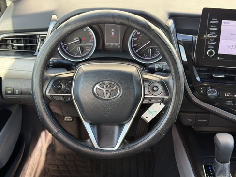 Used 2024 Toyota Camry LE FWD image 31