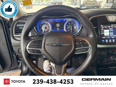 Used 2019 Chrysler 300 Touring L w/ Quick Order Package 22F RWD image 17