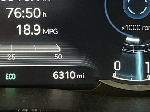 Used 2025 Genesis GV70 3.5T Sport w/ Sport Advanced Package image 6