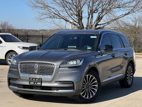 Used 2022 Lincoln Aviator Reserve w/ Elements Package Plus image 18