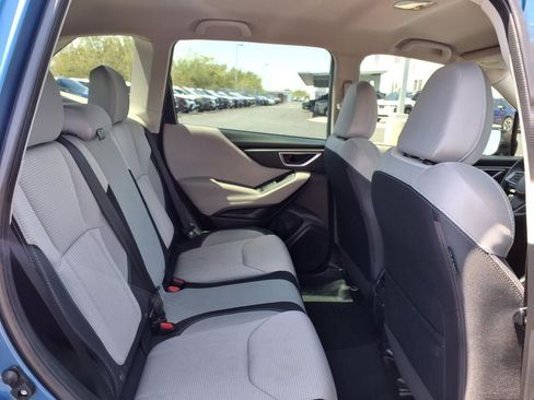 Used 2021 Subaru Forester AWD/4WD image 21